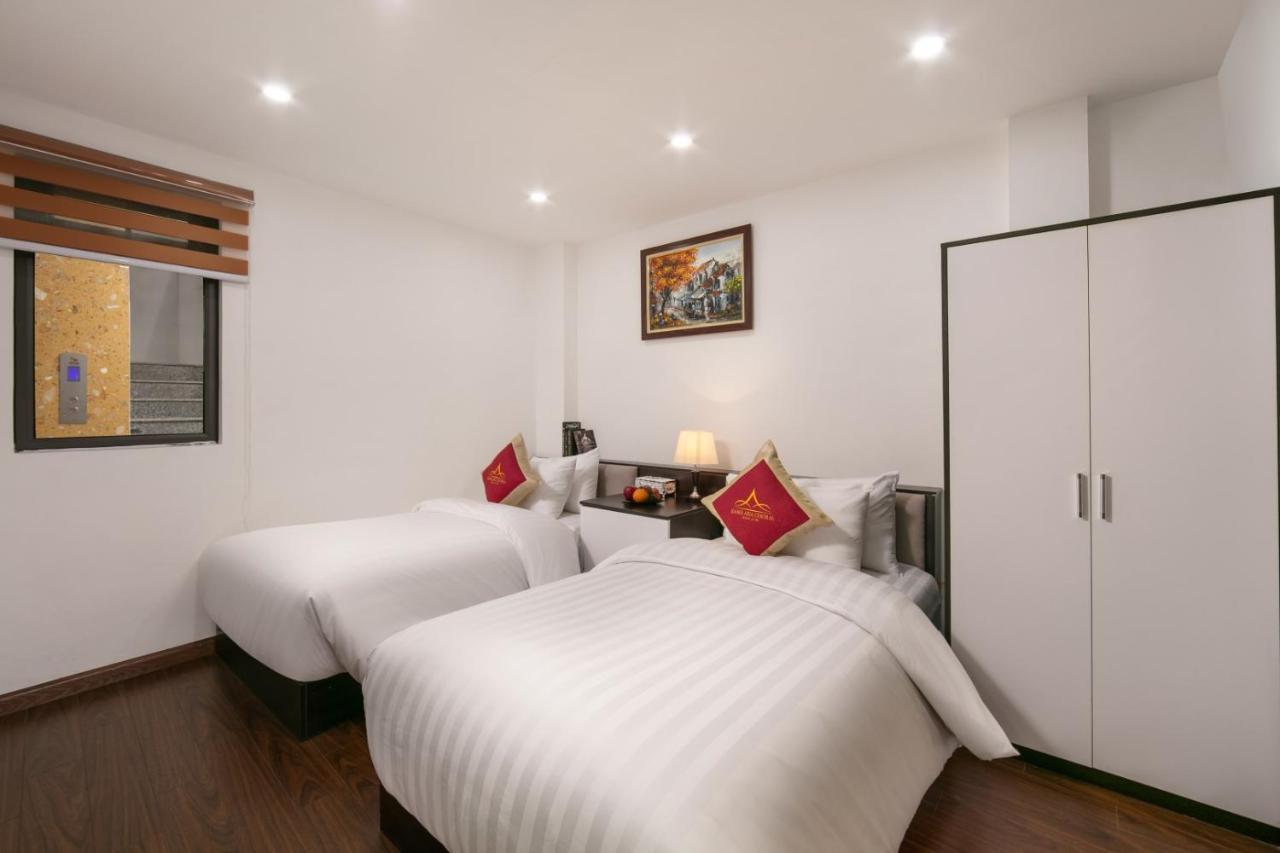 Superior Twin Room No Window